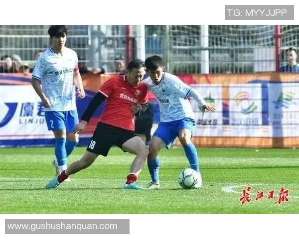 武汉足球明星赛精彩回顾倒钩进球点燃全场热情 武汉足球明星赛精彩回顾倒钩进球点燃全场热情