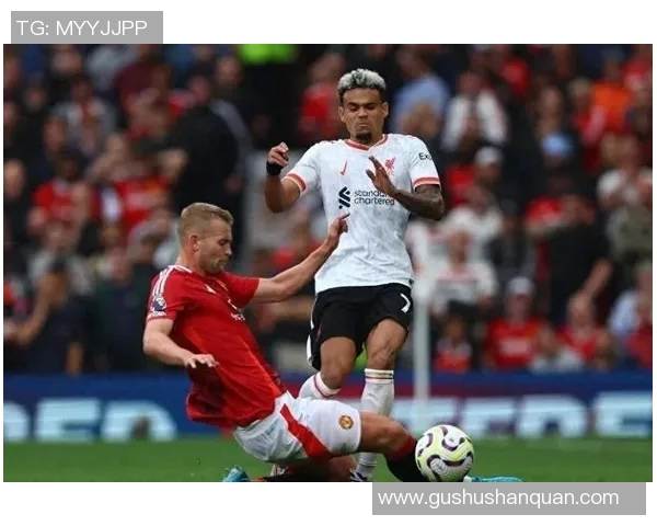 利物浦在欧冠决赛中上演惊天逆转战胜AC米兰成就传奇时刻